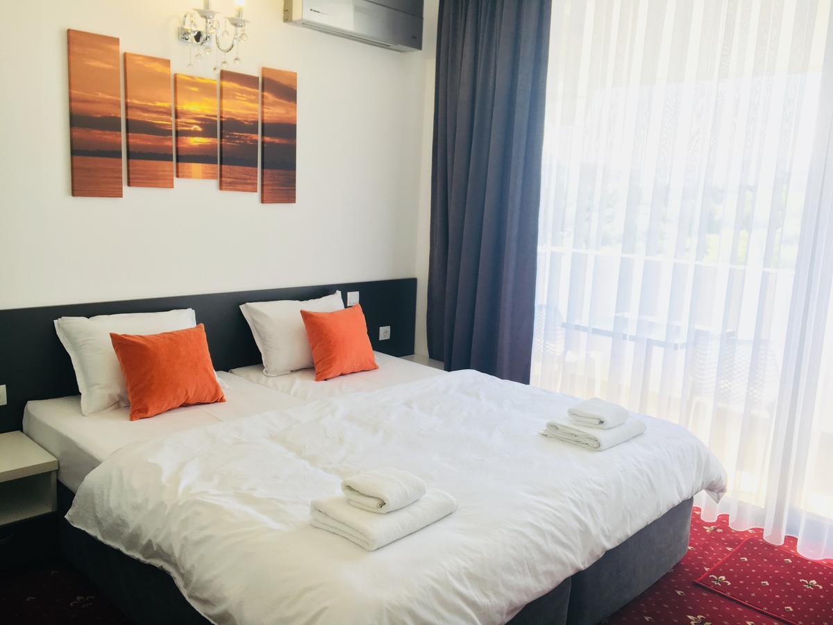 Hotel Aqua Kŭrdzhali Exteriér fotografie