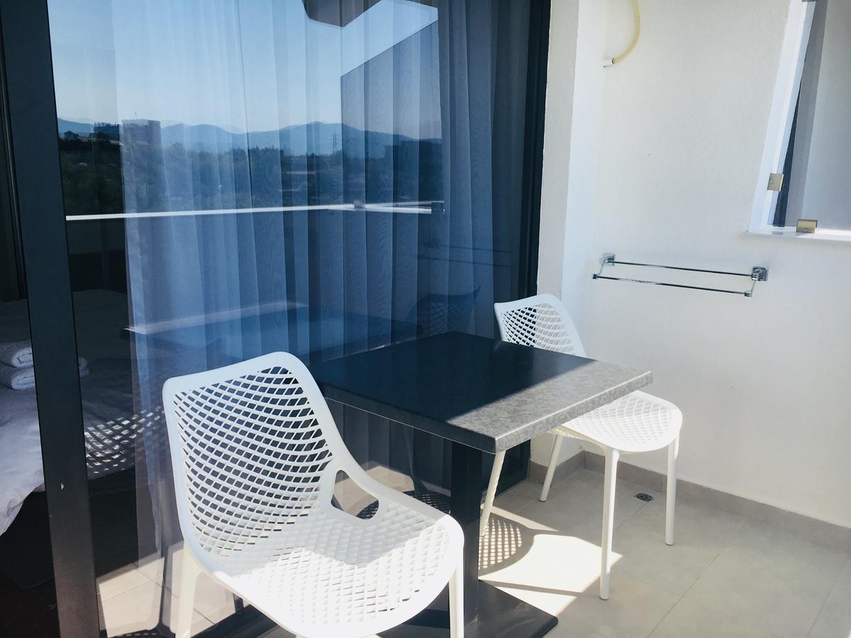 Hotel Aqua Kŭrdzhali Exteriér fotografie