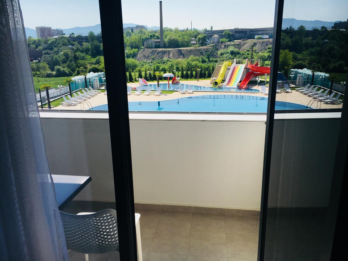 Hotel Aqua Kŭrdzhali Exteriér fotografie