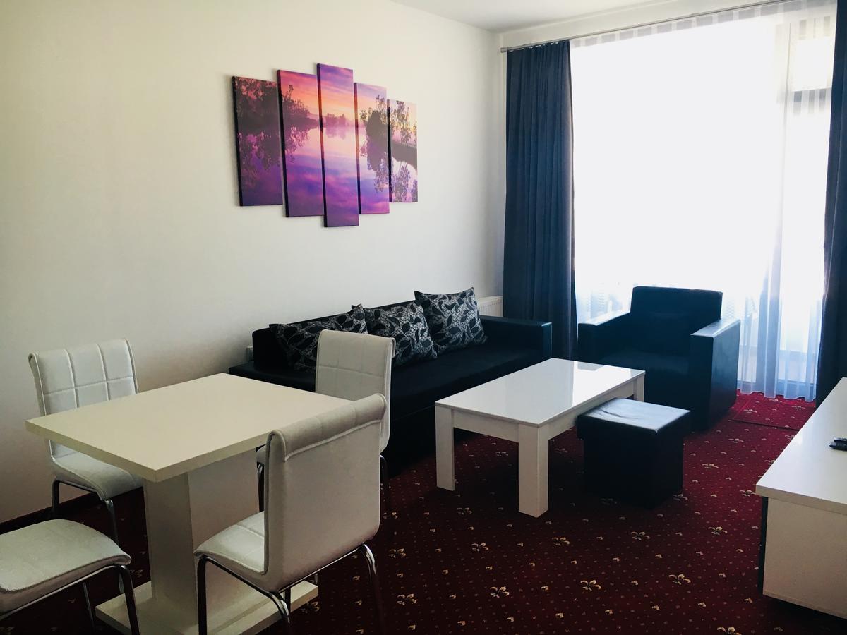 Hotel Aqua Kŭrdzhali Exteriér fotografie